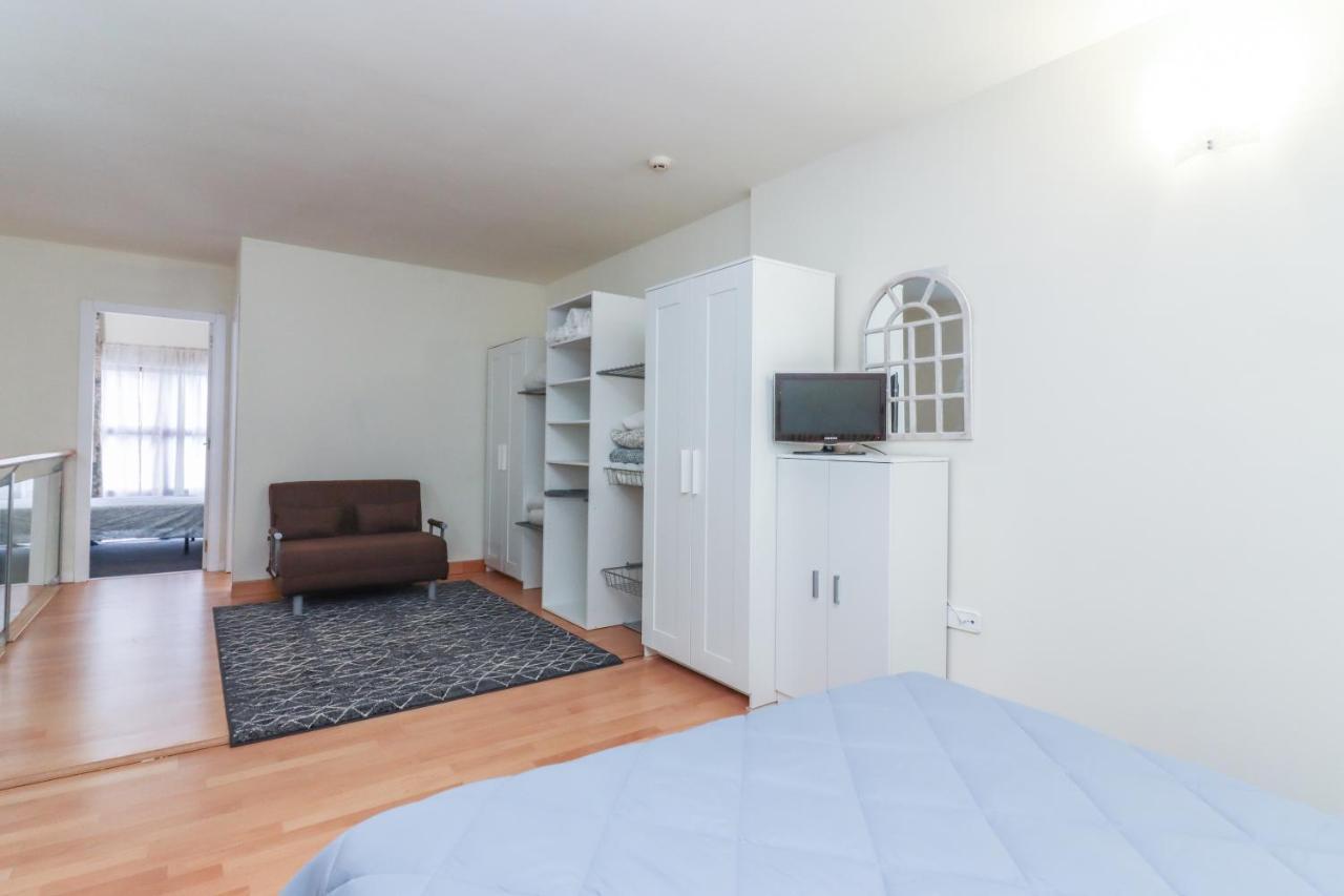 Bright Duplex For Families-vicalv Apartamento