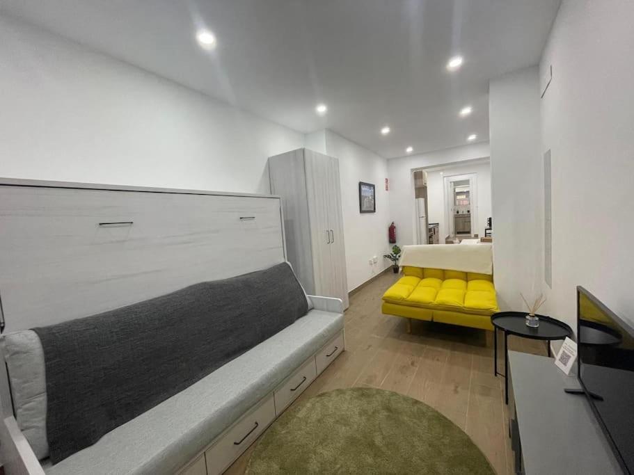 Estudio En Barrio La Latina * Madrid