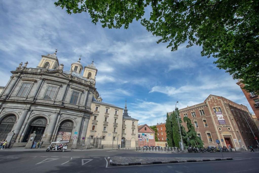 Apartamento Estudio En Barrio La Latina *