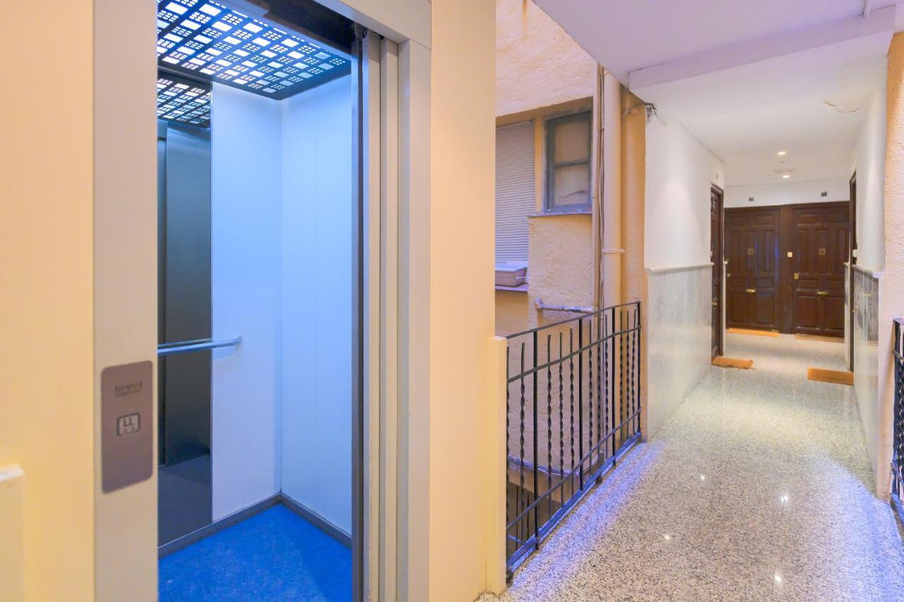 For Encantadora Vivienda Temporal De 3 En Ame49