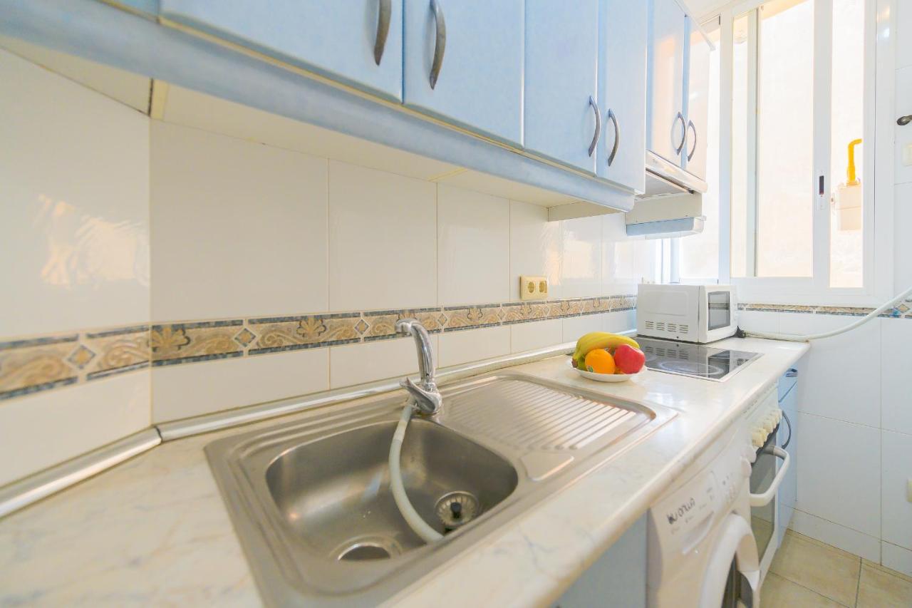 Apartamento For Encantadora Vivienda Temporal De 3 En Ame49
