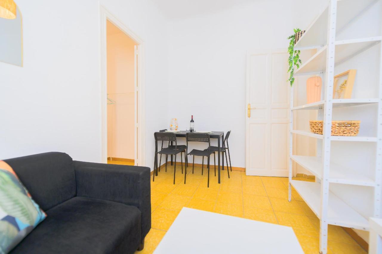 For Encantadora Vivienda Temporal De 3 En Ame49 Apartamento *