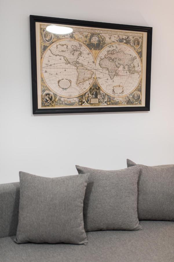 Estudio Impecable En El Centro De Apartamento