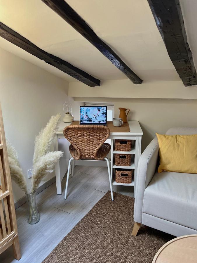 Apartamento Charming In The Heart Of