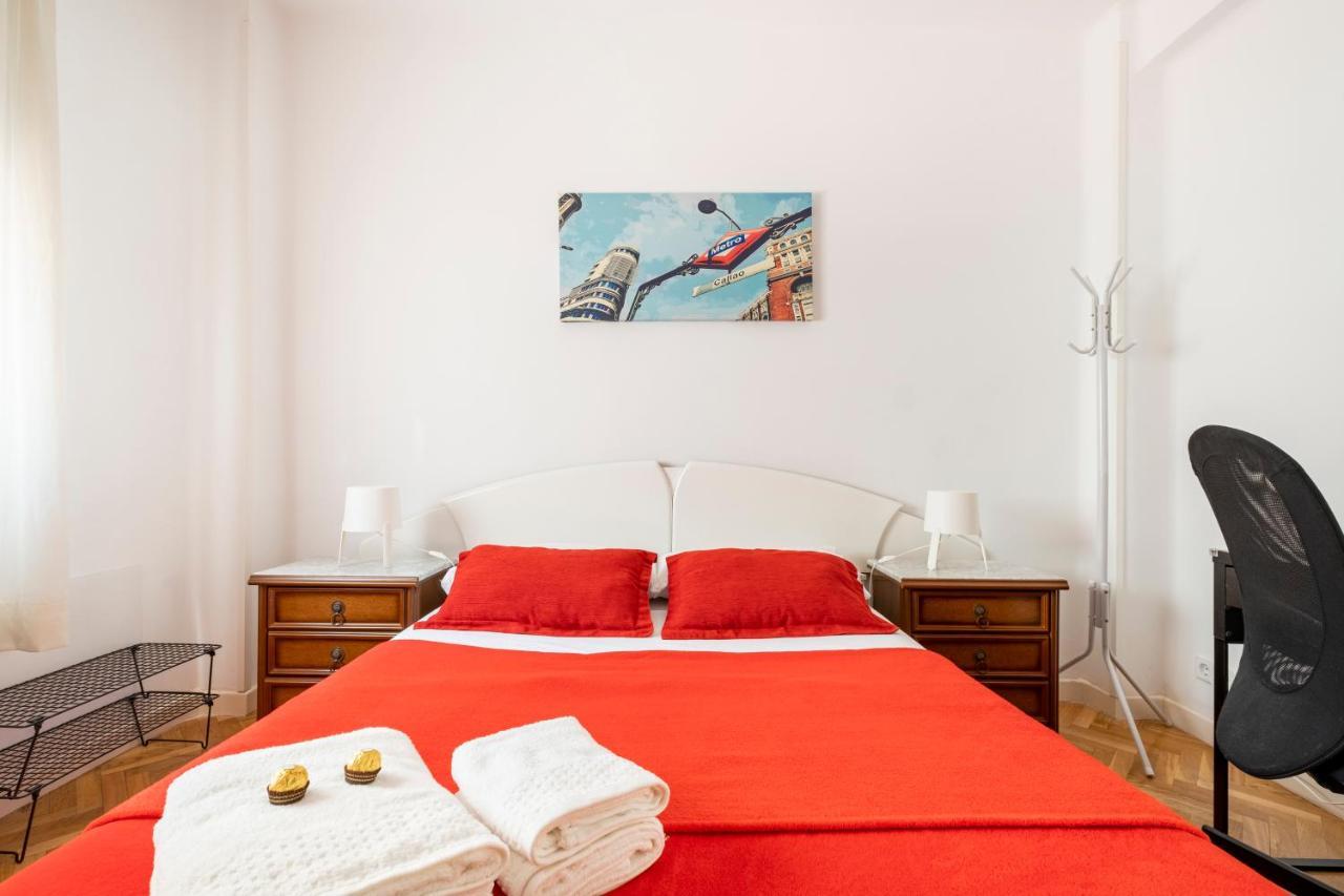 Center Private 7 Minutes Or 4 Metro Stops Apartamento *