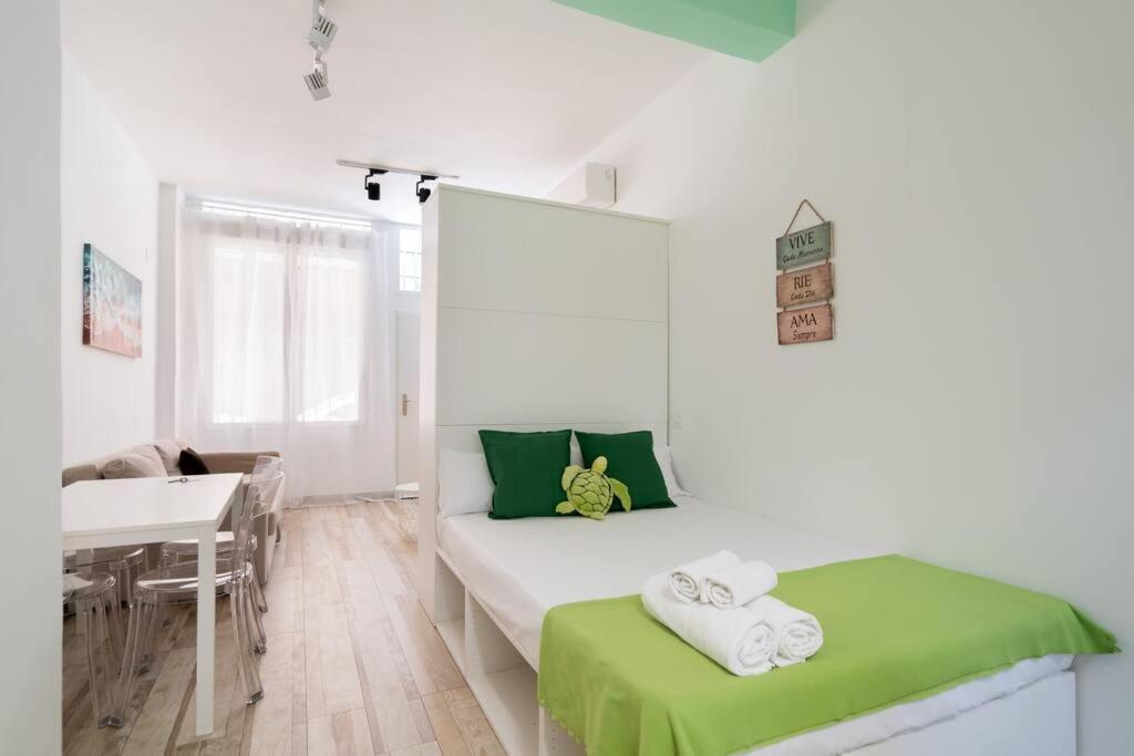 Flat At Street Level - Rio Tri-pedrero Apartment *