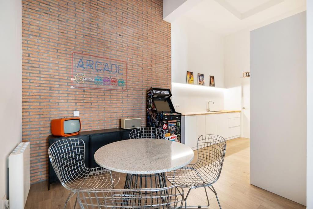 Bowie House - River-a-salvad Apartamento Madrid