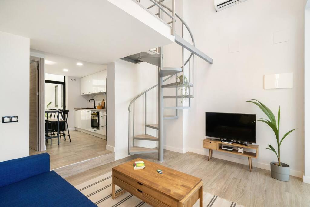 Moderno Loft En Ronda De Segovia-1 Apartamento Madrid