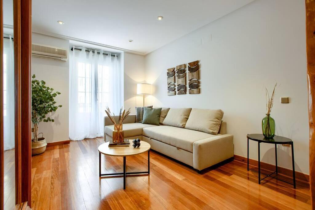 In The Center Of Madrid-comenda-1-i Apartamento Madrid