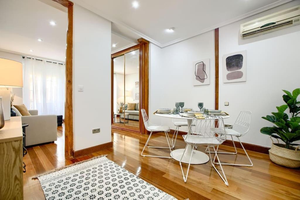 Cozy Flat In The Center Of Madrid-comend-3-de Apartamento