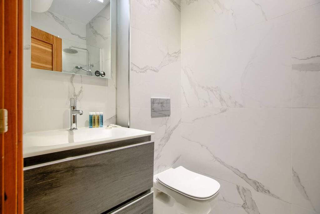Apartamento Cozy Flat In The Center Of Madrid-comend-3-de *
