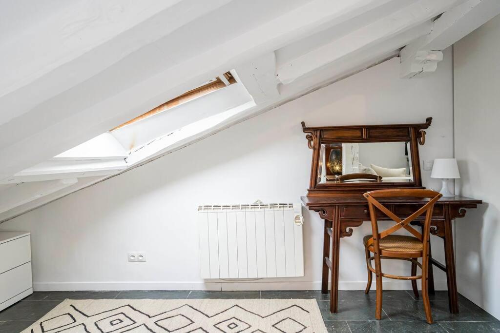 Beautiful Attic-malasana-gran Via-fuen42 * Madrid