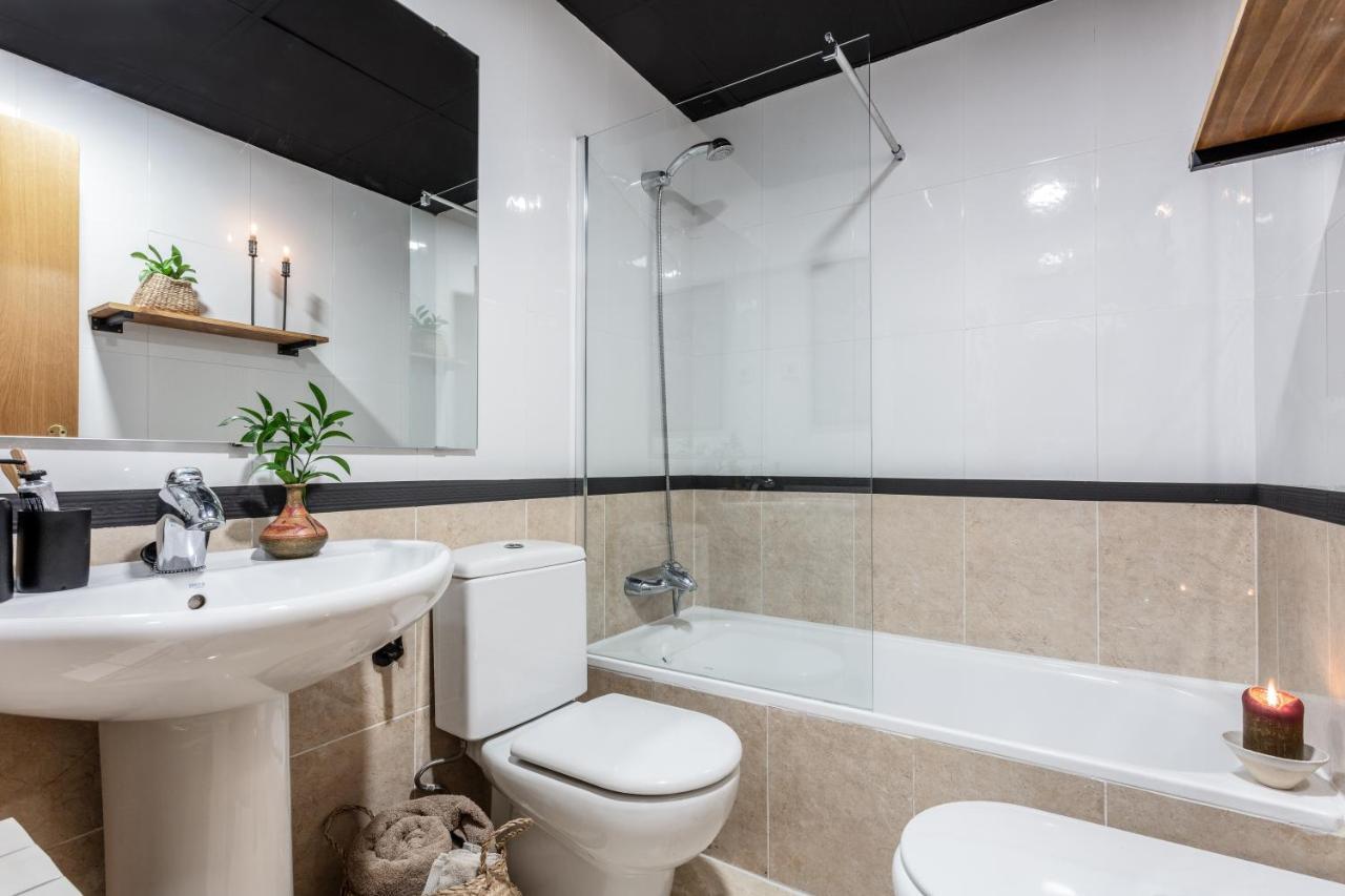 Apartamento Tetela- 1 Bedroom With Shared Pool In Centro *