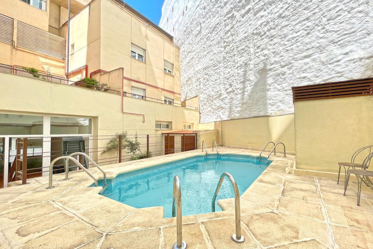 Tetela- 1 Bedroom With Shared Pool In Centro