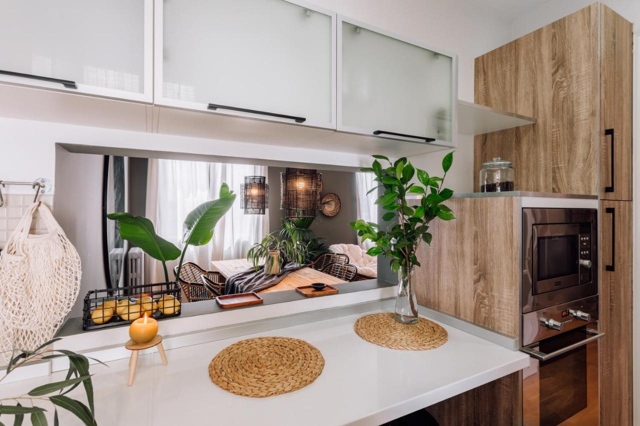 Ekonda- 2 Bedroom In Trafalgar Madrid