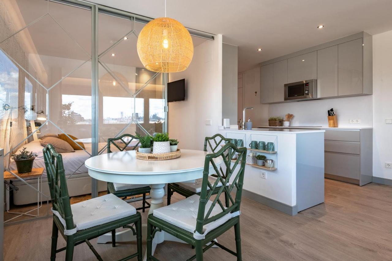 2 Bedrooms 1 Bathroom Furnished - Justicia - Incredible Views - Mintystay Apartment *