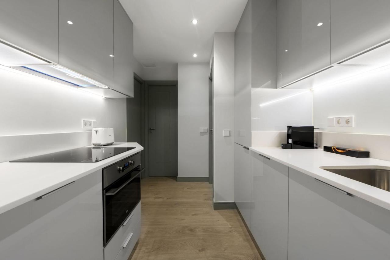 3 Bedrooms 2 Bathrooms Furnished - Salamanca - Elegant - Mintystay