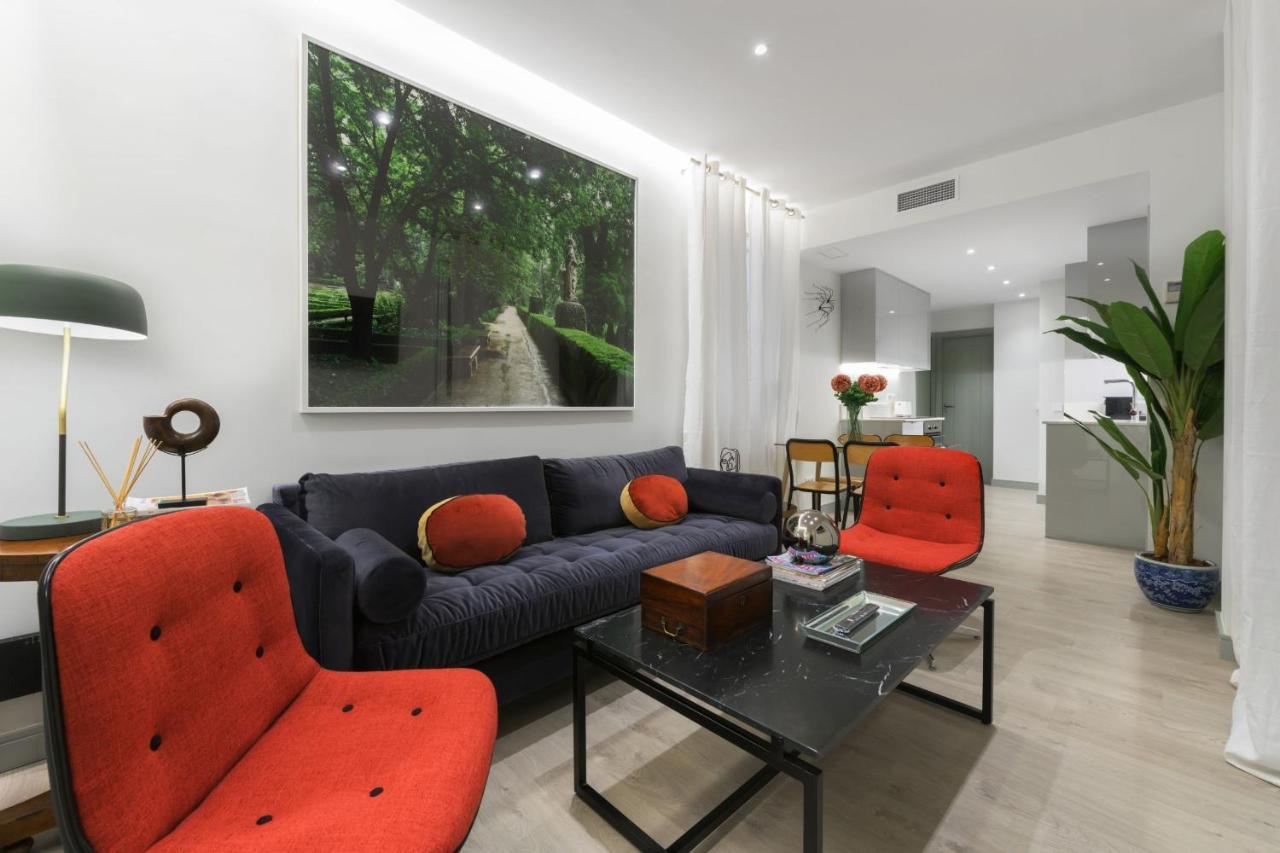 3 Bedrooms 2 Bathrooms Furnished - Salamanca - Elegant - Mintystay Apartment *