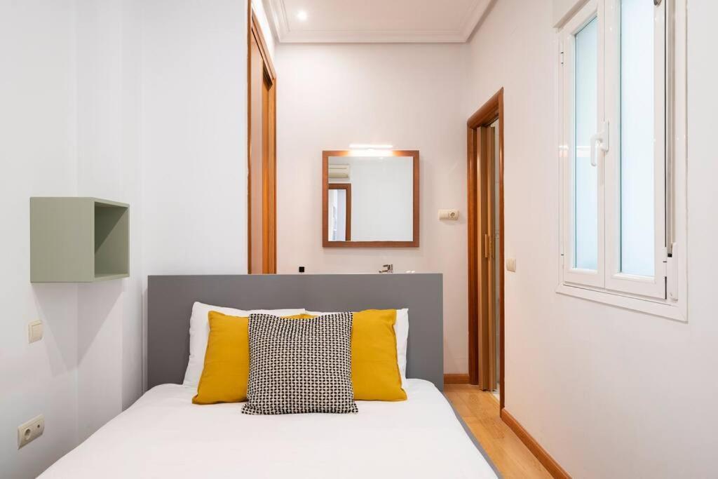 Flat In Barrio De Letras / Cervantes20 Apartment