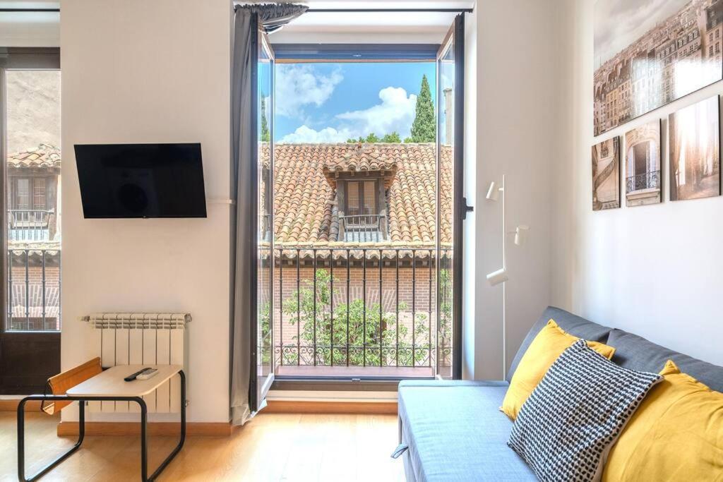 Flat In Barrio De Letras / Cervantes20 Apartment