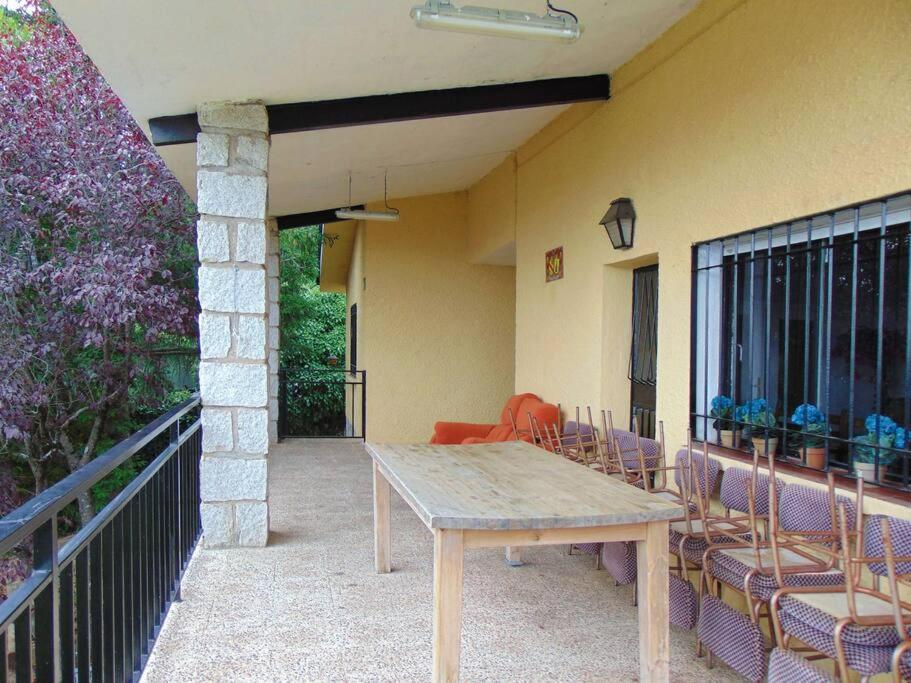 Casa En La Sierra De Grupos Grandes