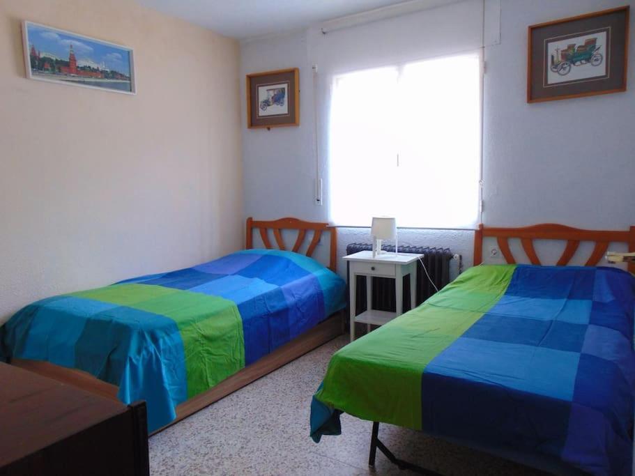 Сasa de vacaciones Casa En La Sierra De Grupos Grandes *