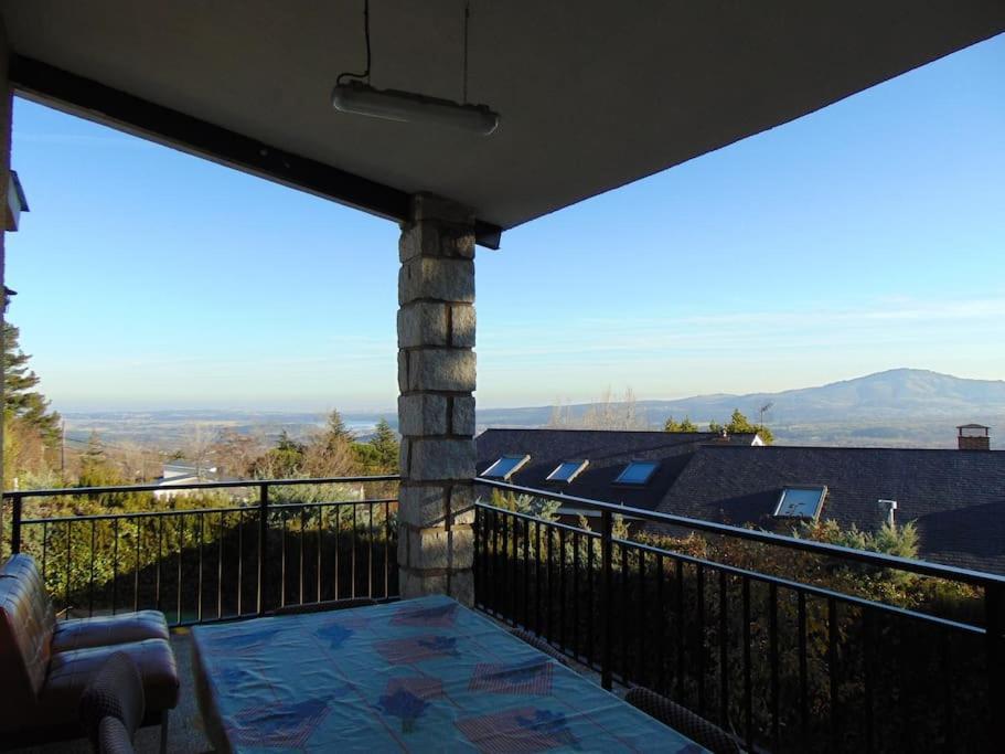 Casa En La Sierra De Grupos Grandes Сasa de vacaciones *