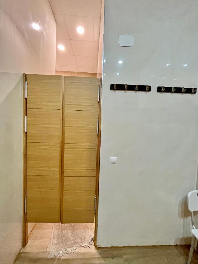 Hostal Velvet *