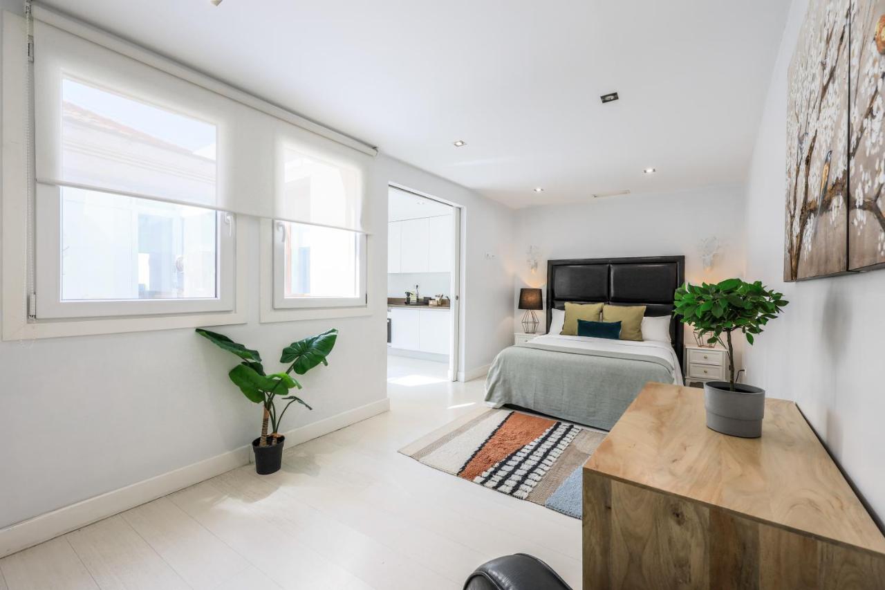 Apartamento Amazinn Places Atico Plaza Mayor