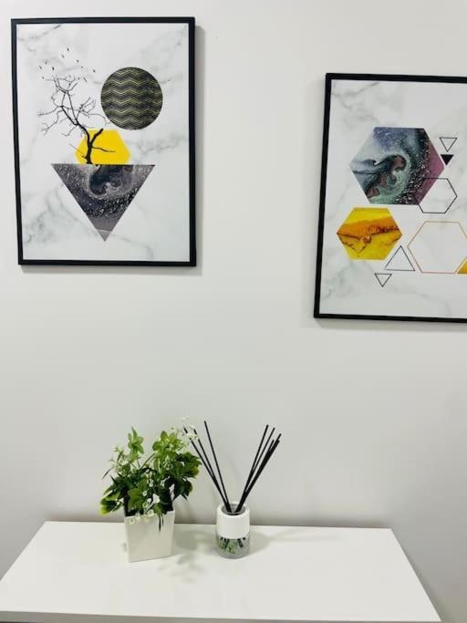 Fantastico Estudio Cuatro Camino Apartamento Madrid