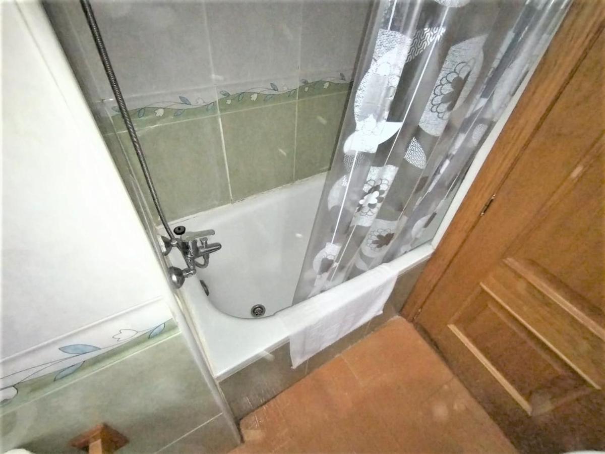 - Puerta Del Sol Apartment *