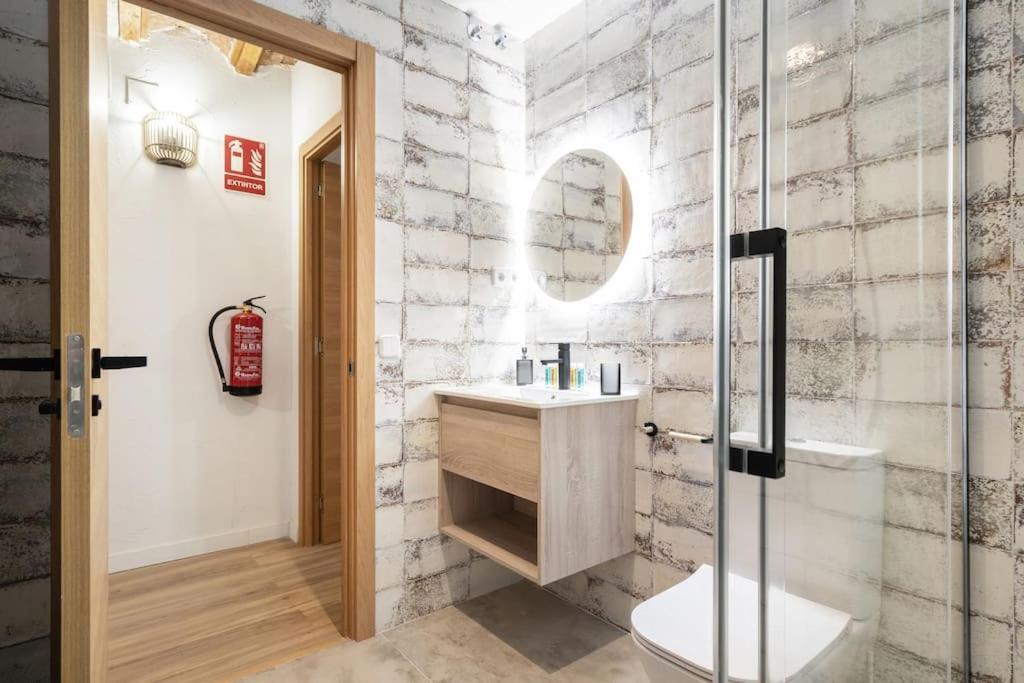 Apartamento Flat In Lavapies At Street Level S23b Madrid