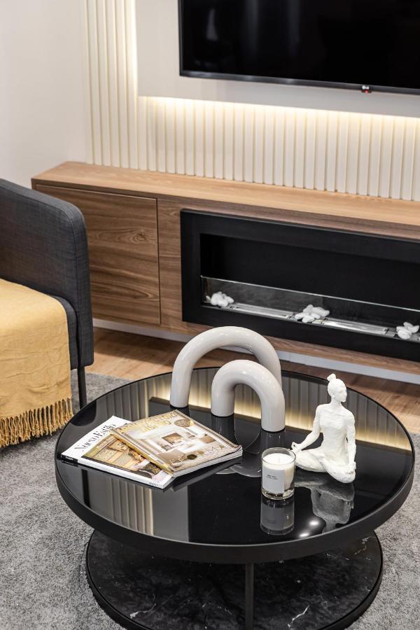 Exyca Embajadores Apartamento