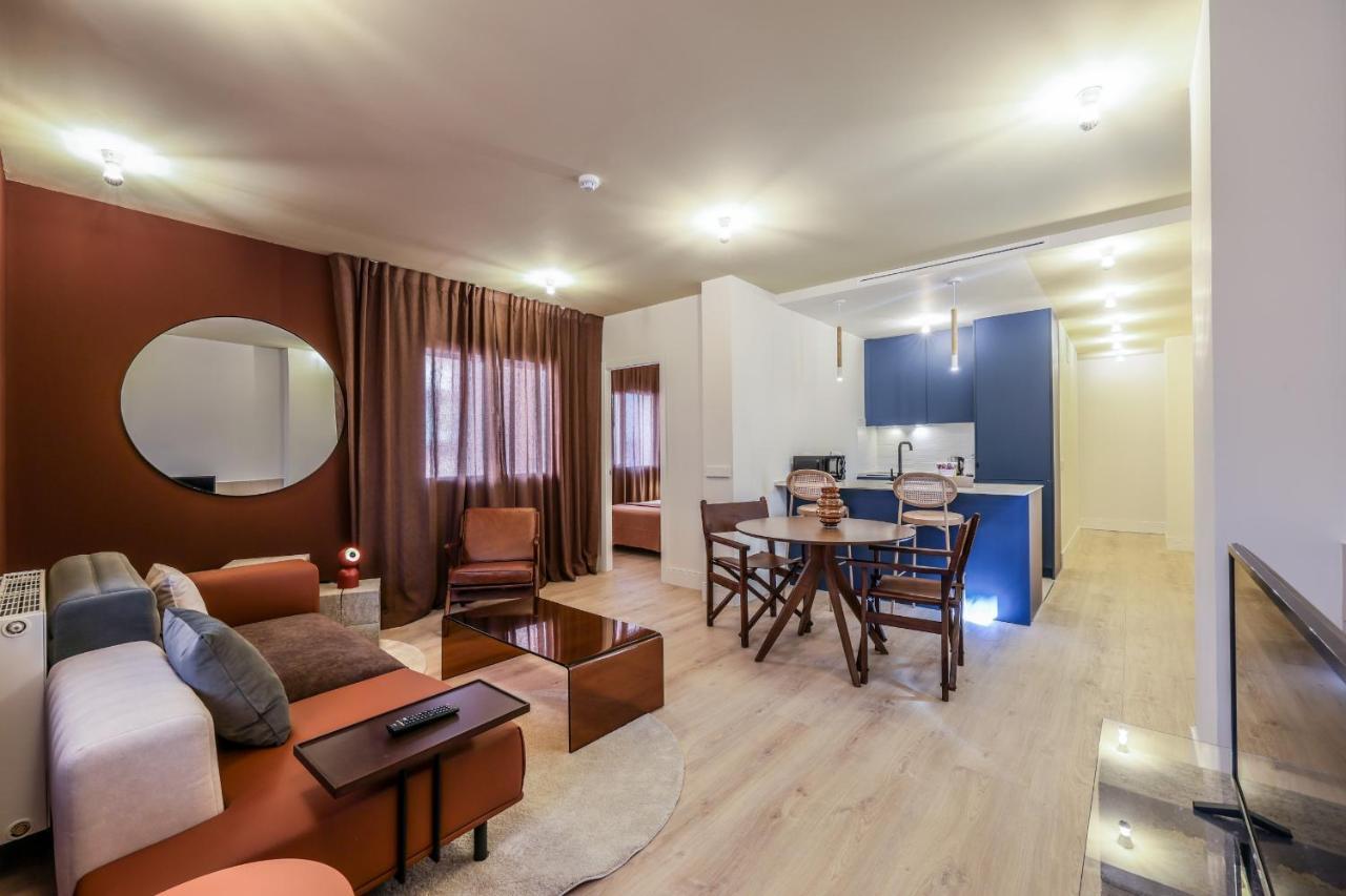 Amazinn Places Palacio Real Apartamento *