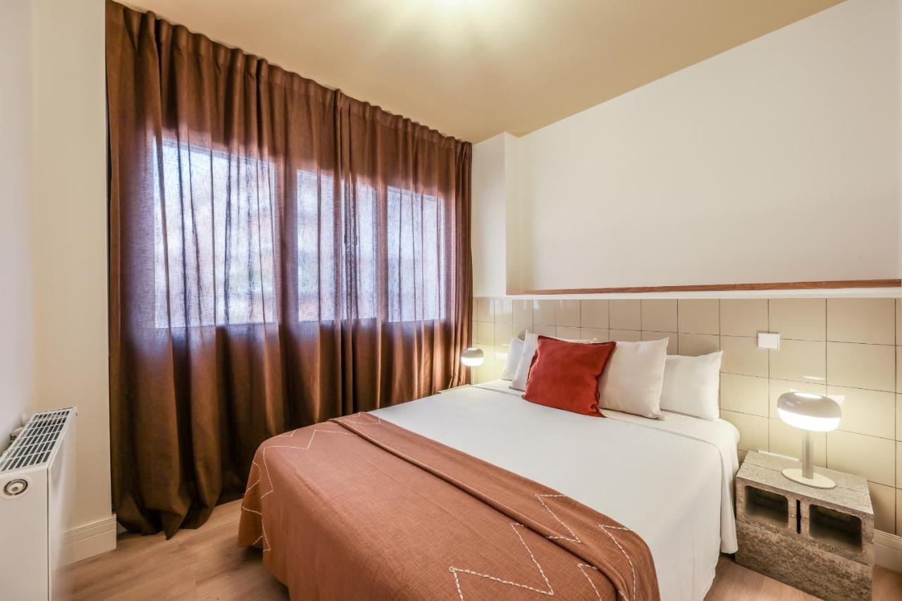Amazinn Places Palacio Real Apartamento