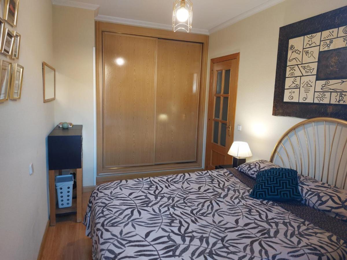 Con Balcon Y Bano Exclusivo Solo Ti Habitación en casa particular *