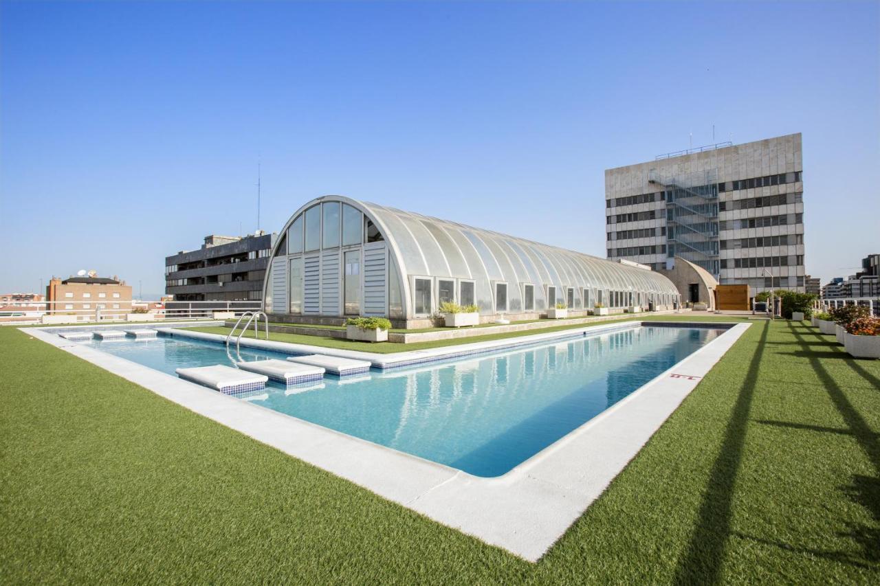 Pierre&vacances Edificio Eurobuilding 2 *
