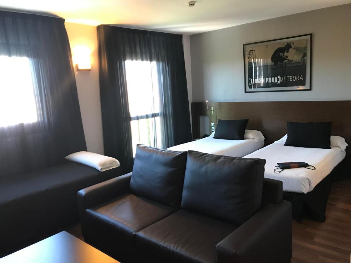 Tach Airport Hotel Madrid