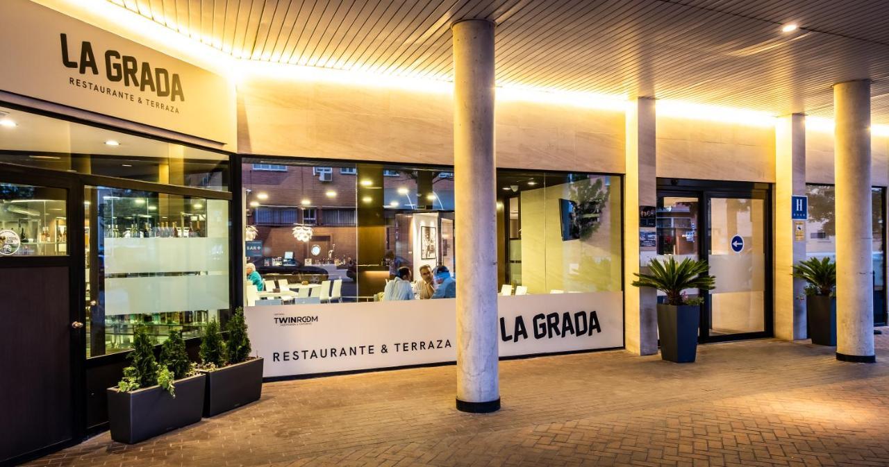 Hotel Tach Airport 4*