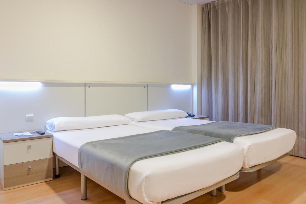 Vértice Roomspace Pensión Madrid