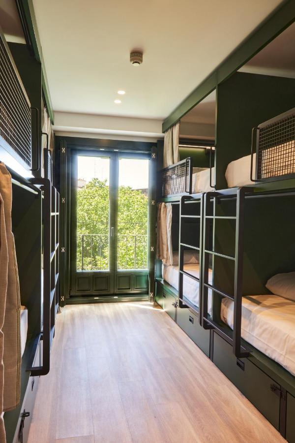 Latroupe Prado Hostel