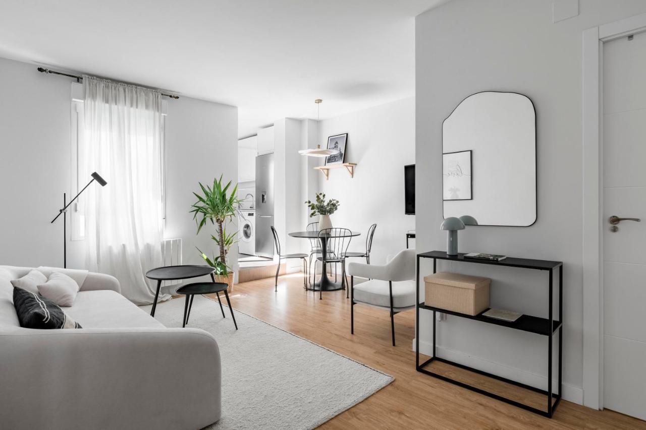 Apartamento Cozy 2 Bedroom With Patio *