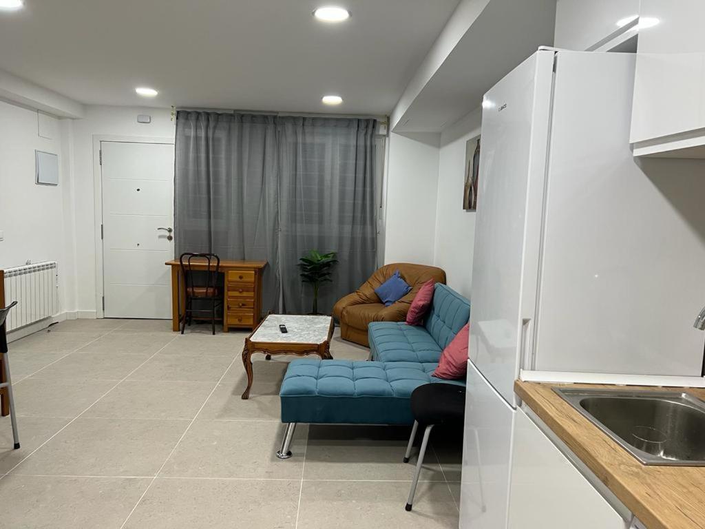 Apartment Aparment Almudena Madrid