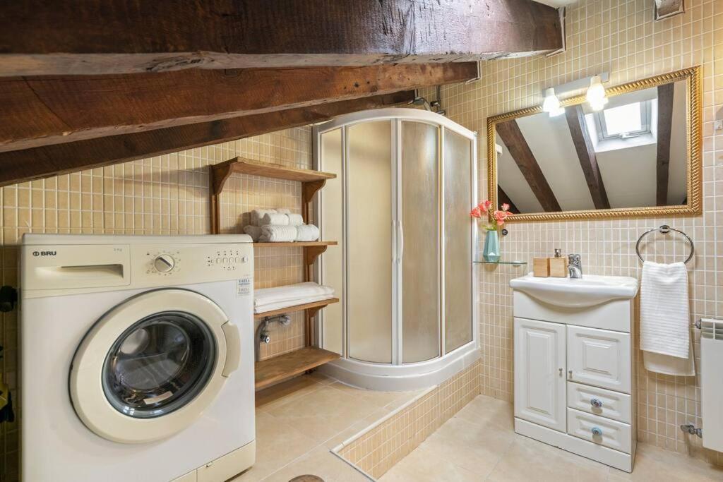 Apartamento Victor Plaza Espana Madrid