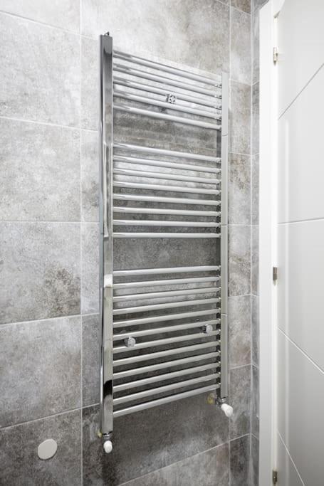 Amplio Apto 2 Hab A 20min De Puerta Del Sol Apartamento