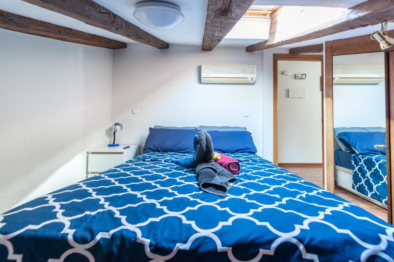 Apartamento Atico En El Centro Con Terraza Y Vistas Increibles Madrid