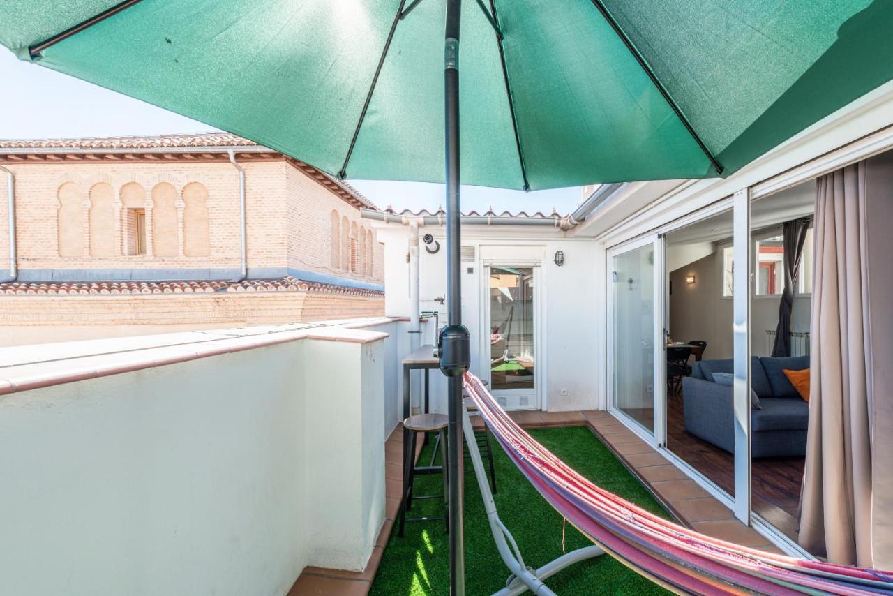 Apartamento Atico En El Centro Con Terraza Y Vistas Increibles *