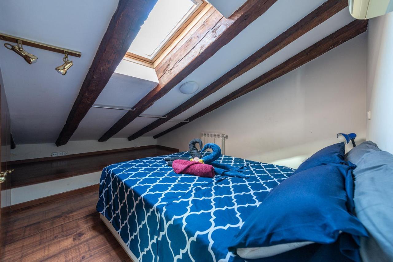 Atico En El Centro Con Terraza Y Vistas Increibles Apartamento *