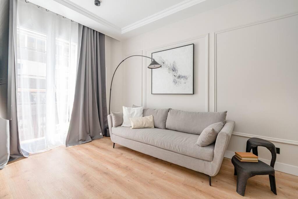 Apartamento Goya Vi Calle Hermosilla 2br 2bh