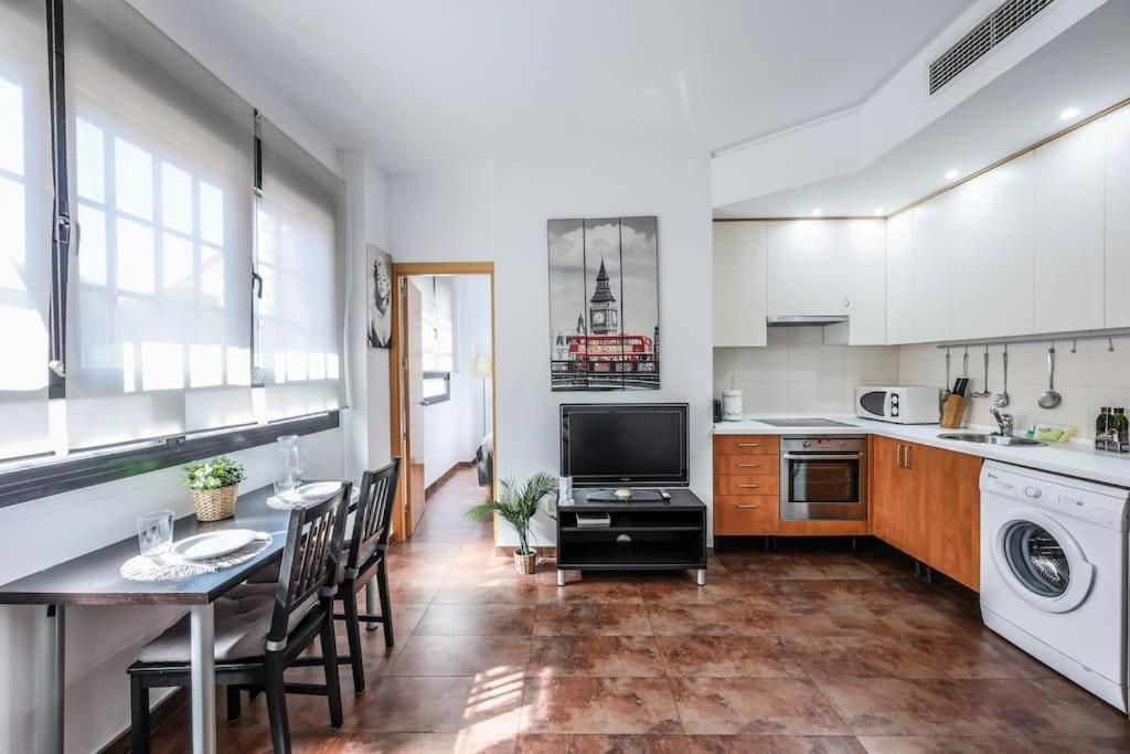 Lovely In Atocha Apartamento Madrid